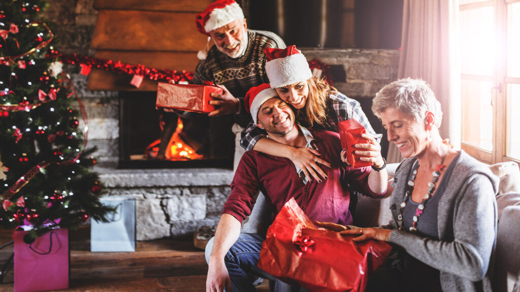 Gifts to Grandchildren in Orlando, FL | Call 407-574-8125